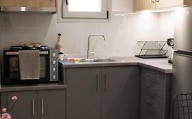 Stauroula & Thomas Homes